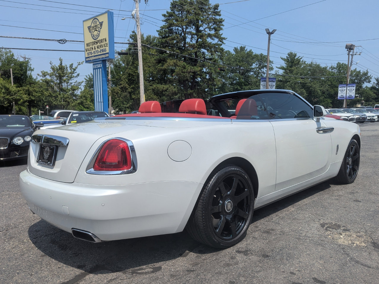 Used 2018 Rolls-Royce Dawn image 65