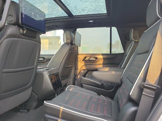 New 2025 GMC Yukon AT4 Ultimate w/ LPO, AT4 Appearance Package image 6