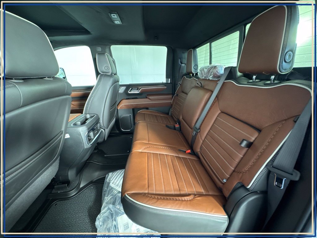 New 2026 GMC Sierra 3500 Denali Ultimate AWD/4WD image 28