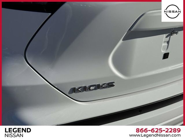 Certified 2024 Nissan Kicks SR w/ SR Premium Package image 11