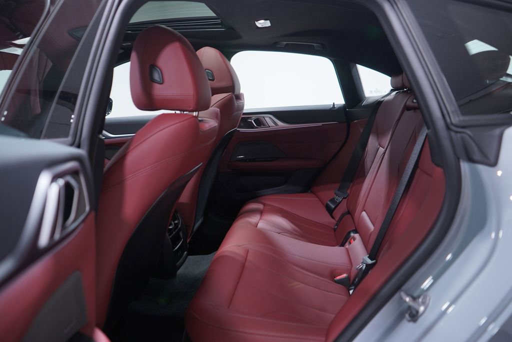 Used 2025 BMW 440i xDrive M440i xDrive image 9