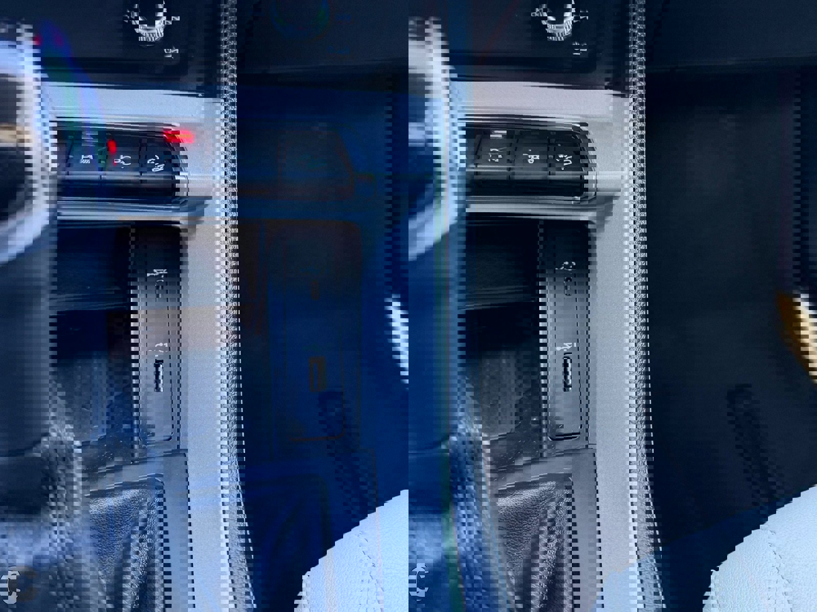 Used 2020 Audi Q3 2.0T Prestige image 22