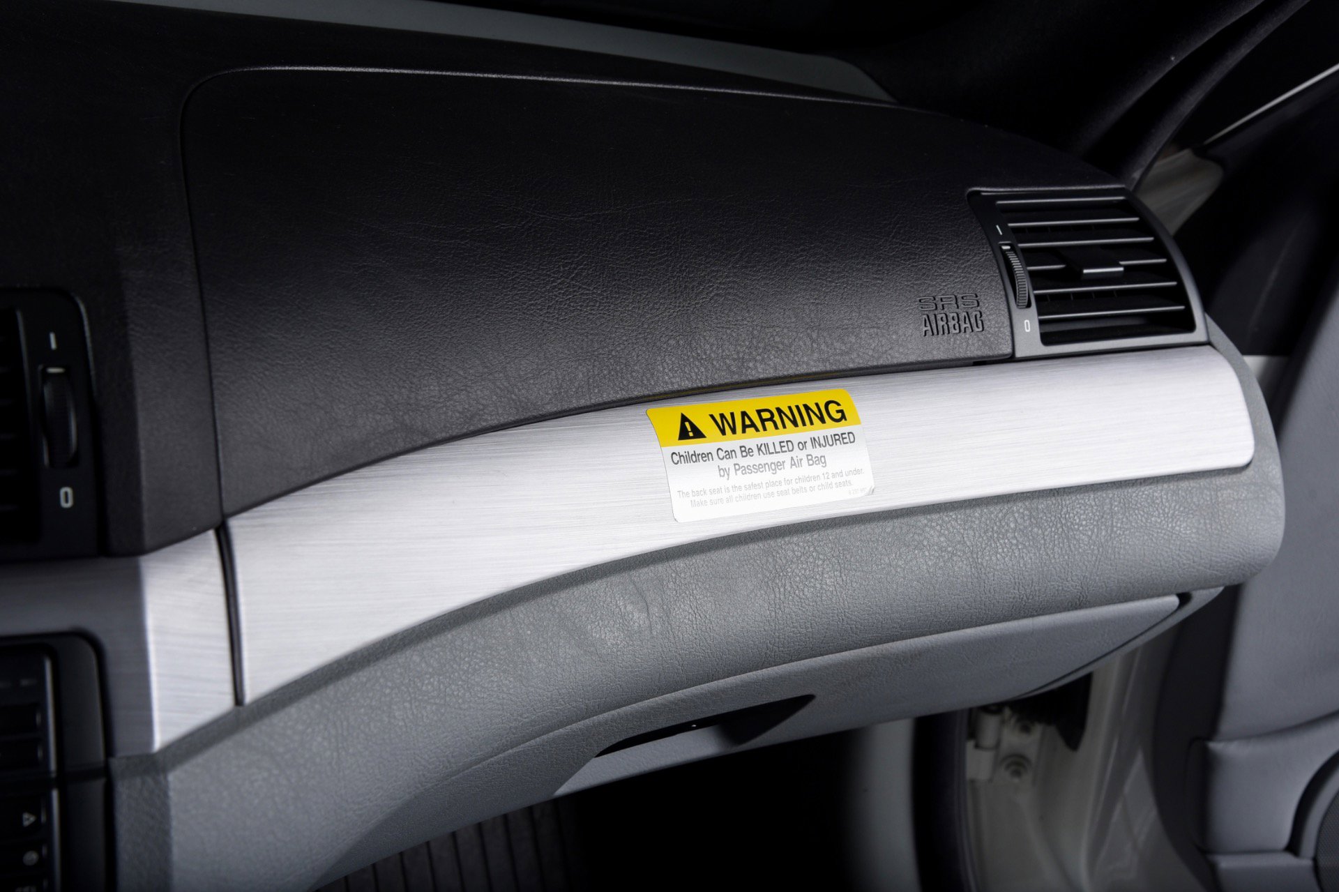 Used 2004 BMW M3 Coupe image 22