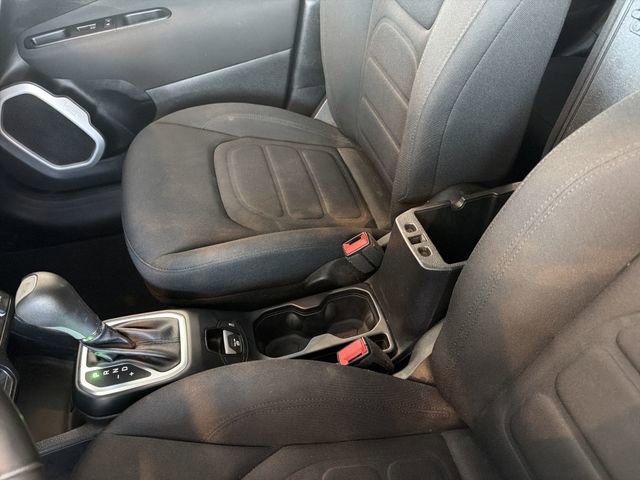 Used 2019 Jeep Renegade Latitude image 21