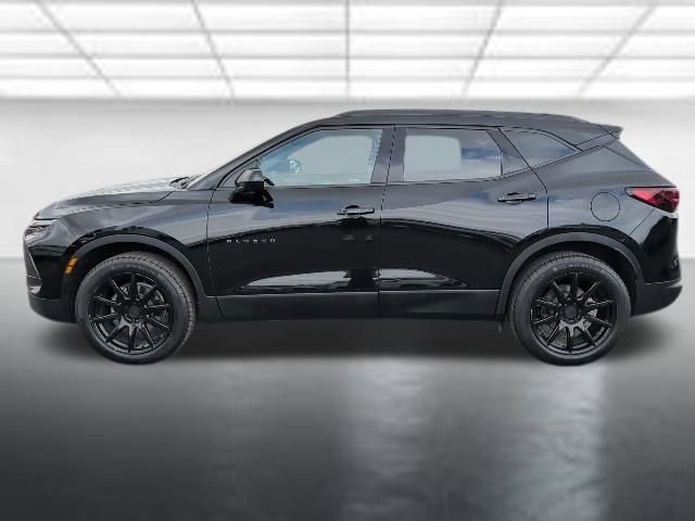Used 2023 Chevrolet Blazer LT w/ Convenience Package image 28