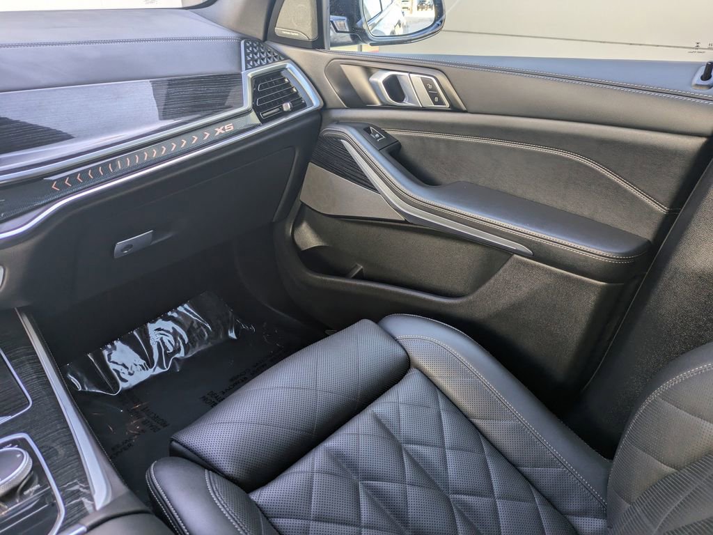 Used 2026 BMW X5 xDrive40i image 18