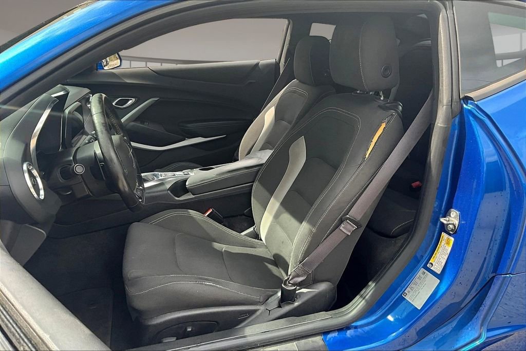 Used 2017 Chevrolet Camaro SS image 20