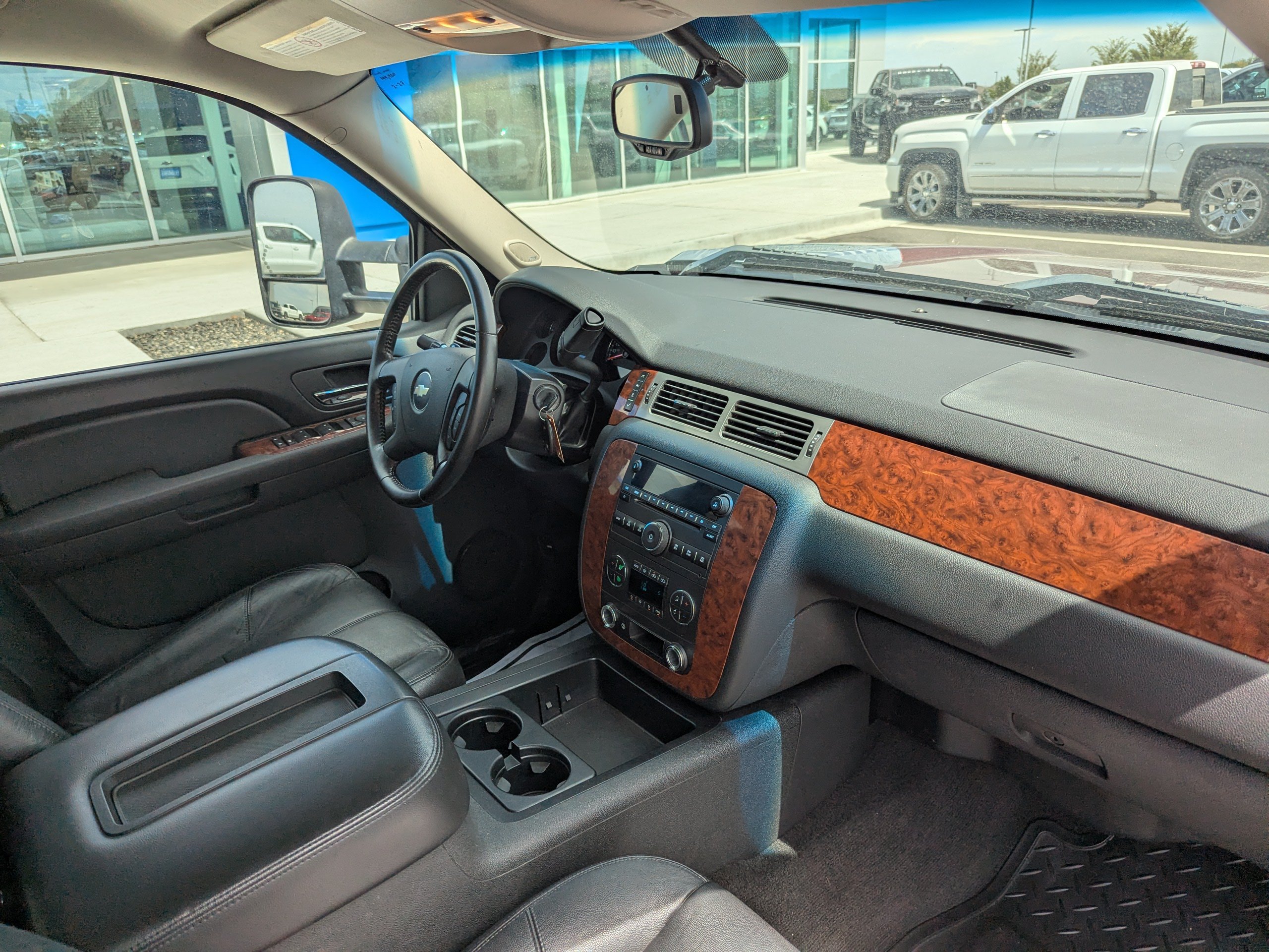 Used 2008 Chevrolet Silverado 2500 LTZ AWD/4WD image 37
