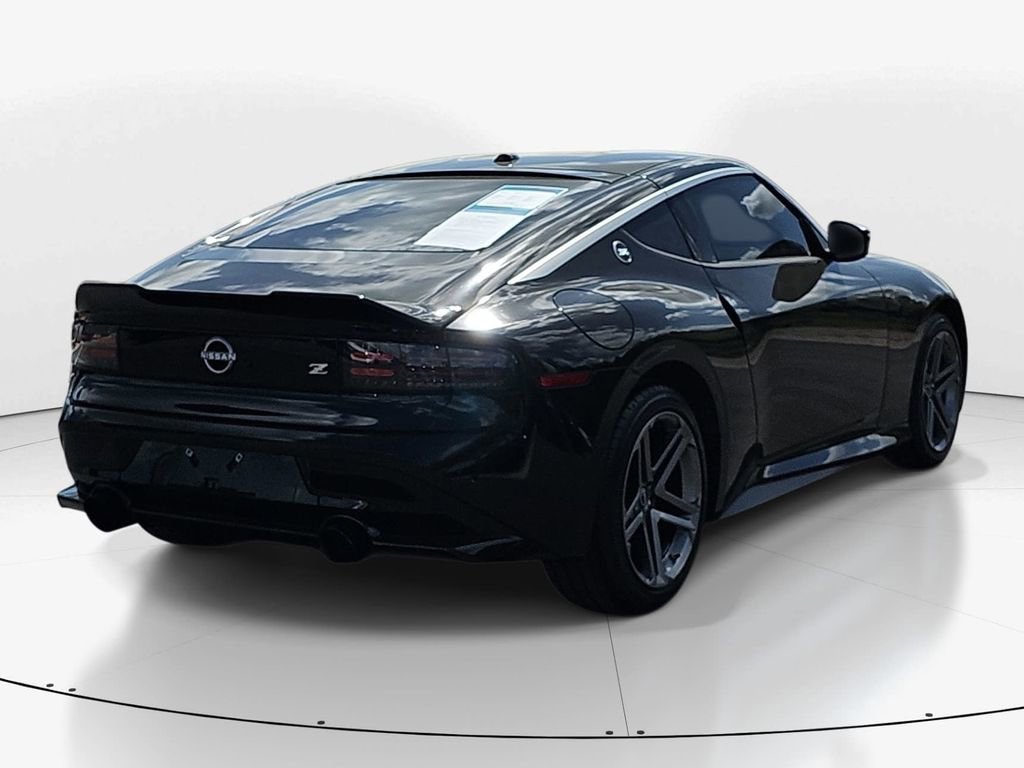 Used 2025 Nissan Z Sport w/ Floor Mat Package image 5
