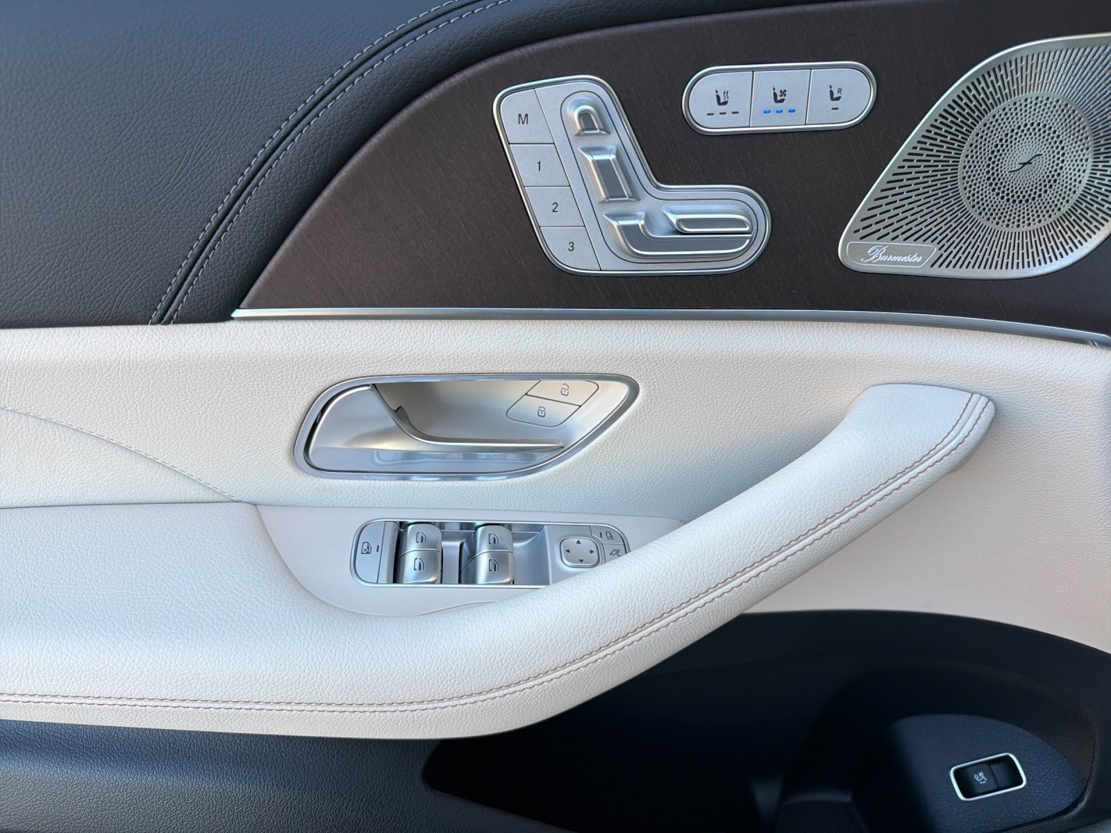 New 2027 Mercedes-Benz GLE 450 4MATIC image 10