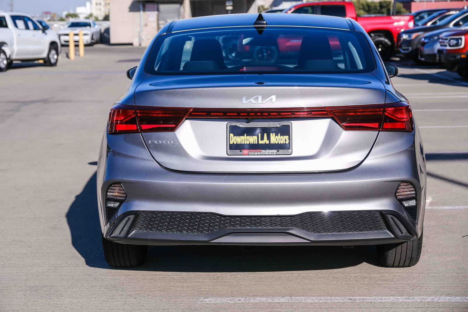 Used 2024 Kia Forte LXS FWD image 5