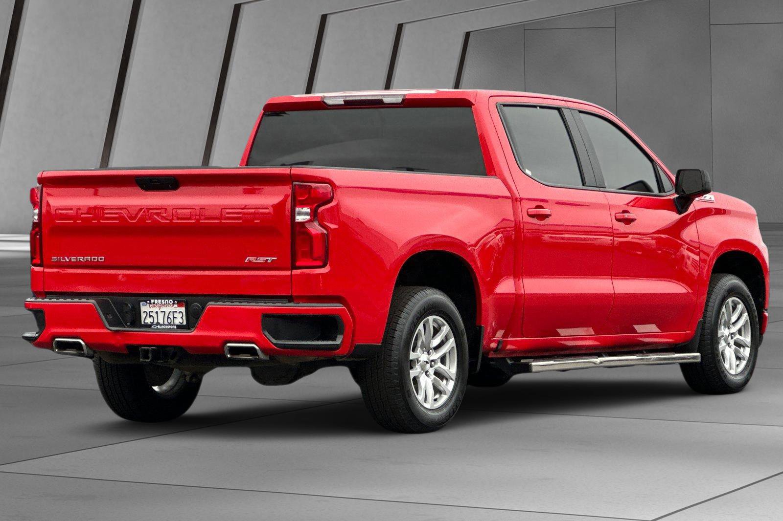 Used 2021 Chevrolet Silverado 1500 RST image 4
