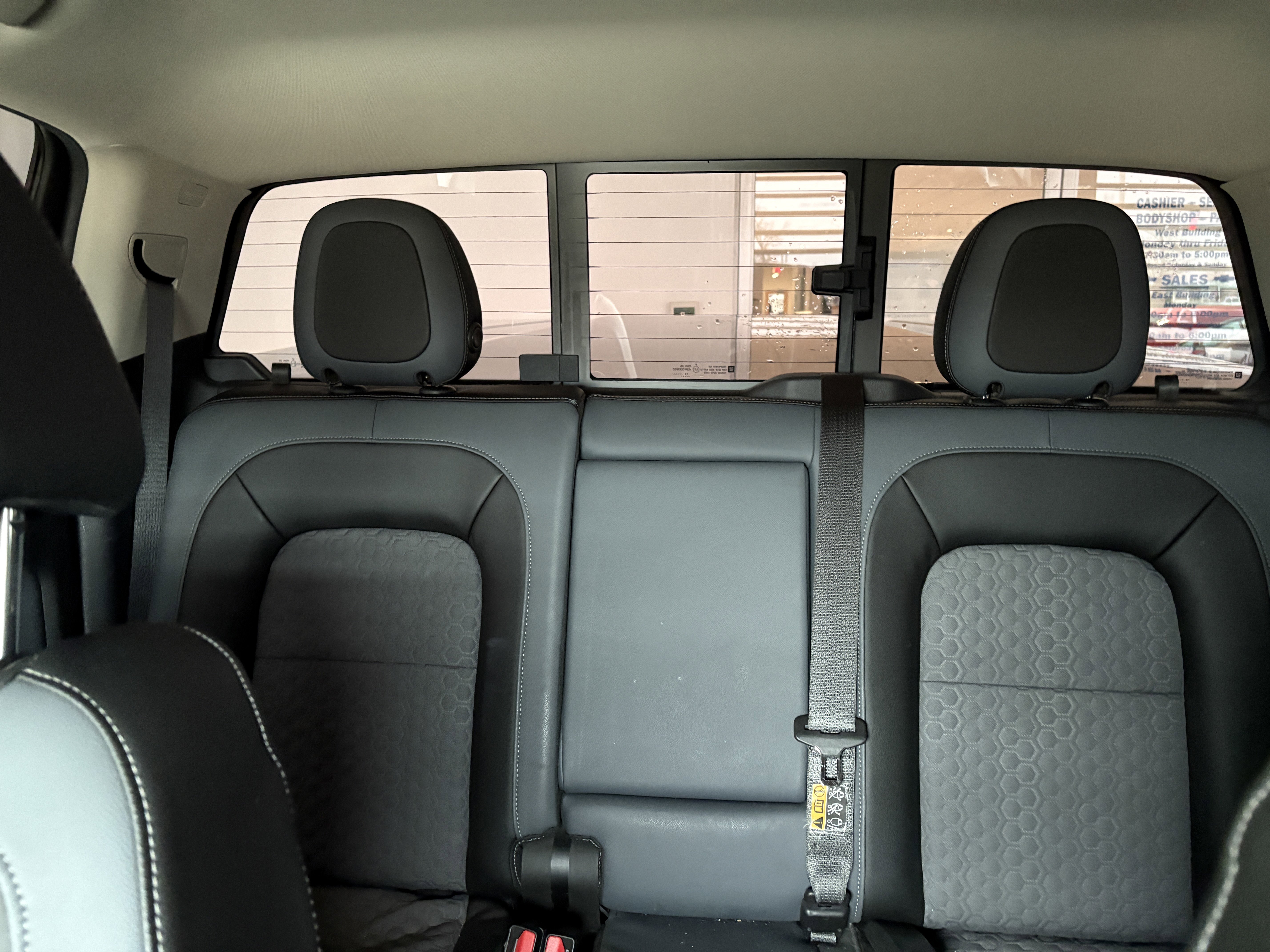 Used 2016 Chevrolet Colorado Z71 w/ Z71 Midnight Edition image 22