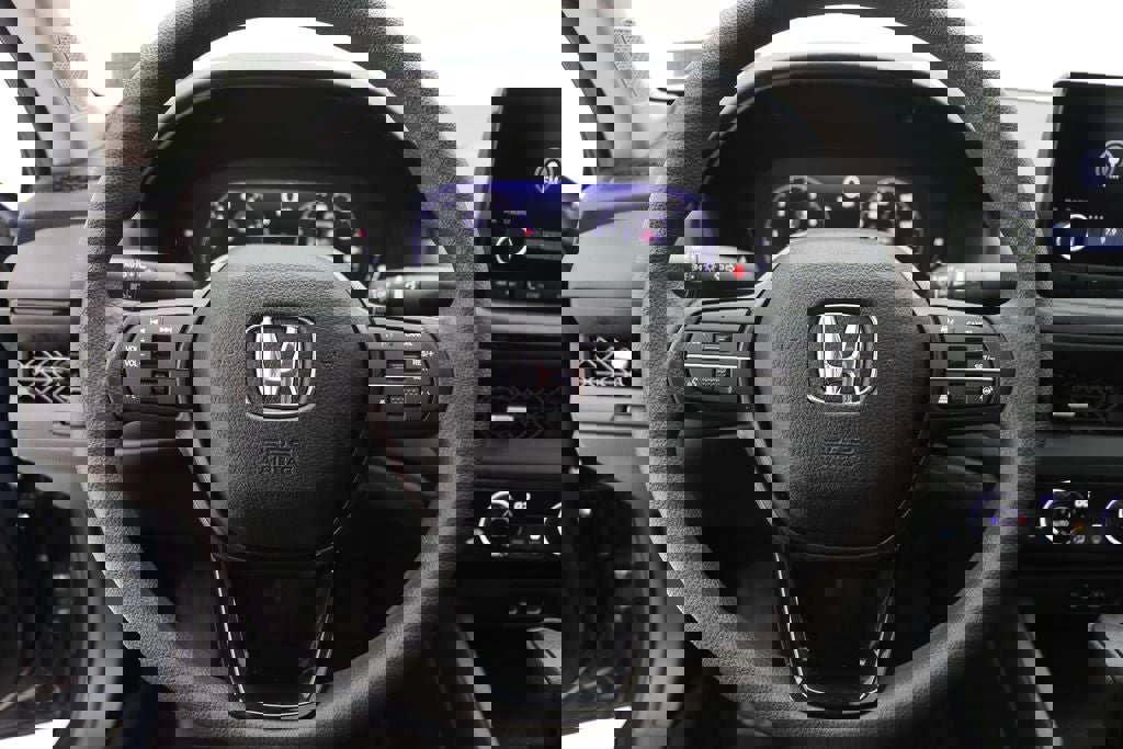 Used 2024 Honda Accord EX image 18