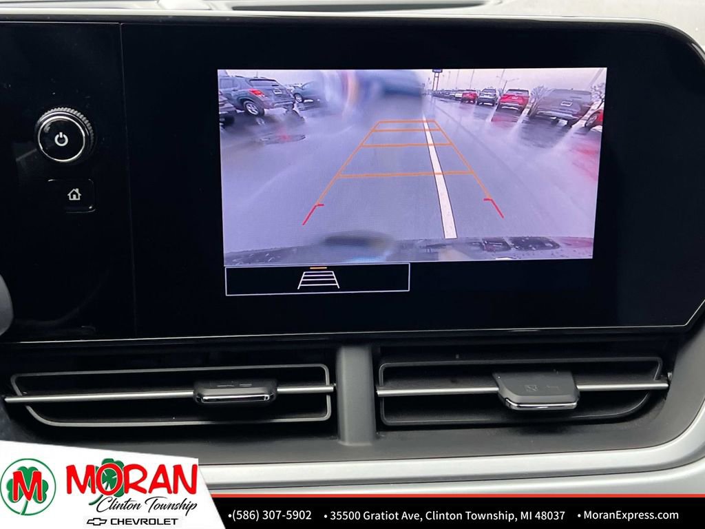 Certified 2024 Chevrolet Trax RS w/ Driver Confidence Package image 21