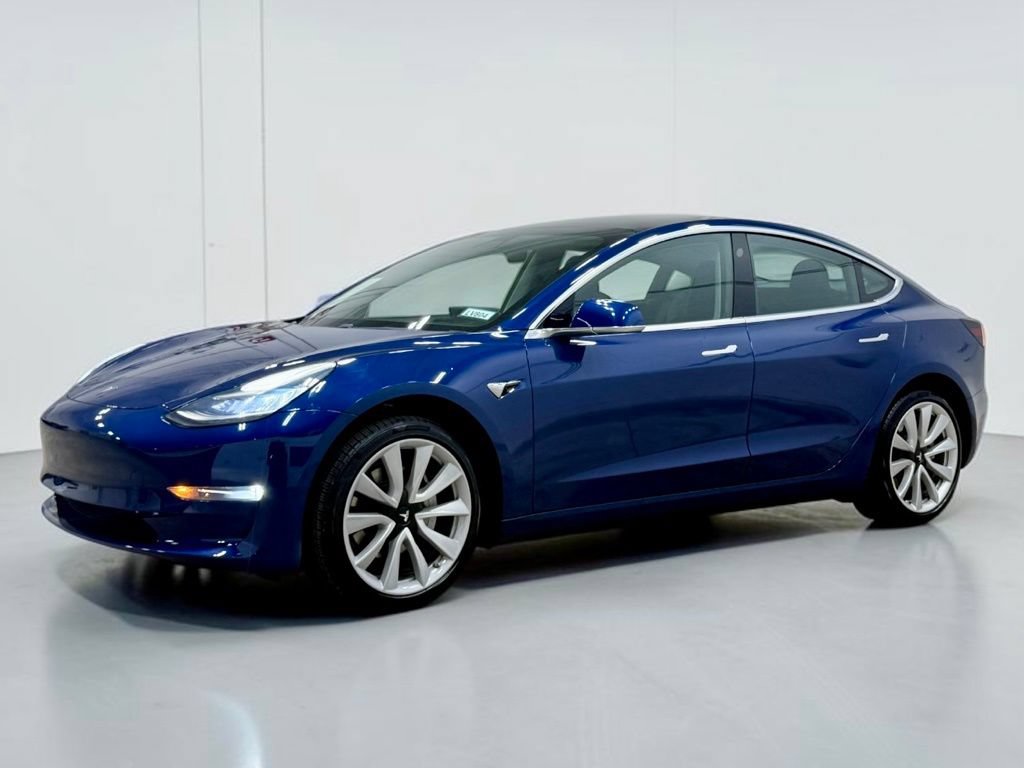 Used 2019 Tesla Model 3 Standard Range Plus RWD image 3