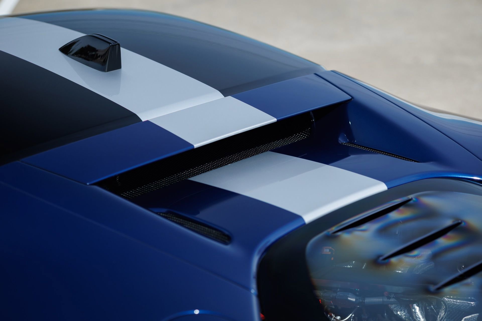 Used 2022 Ferrari SF90 Stradale image 33