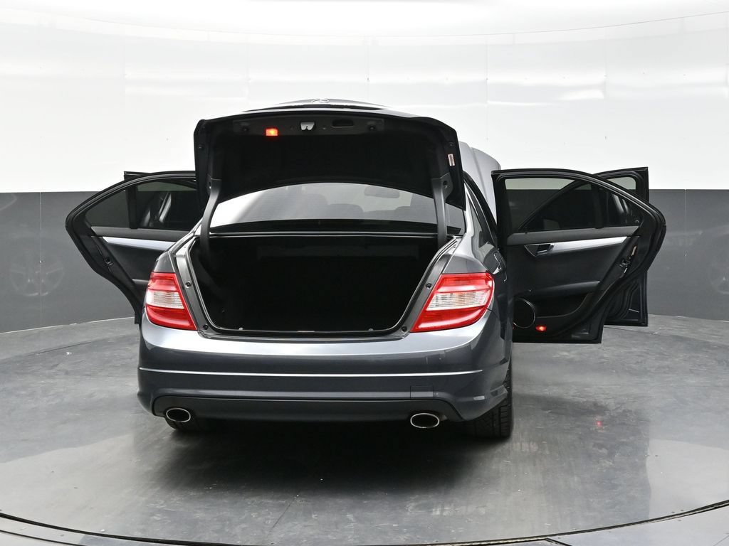 Used 2010 Mercedes-Benz C 300 4MATIC Sedan image 48
