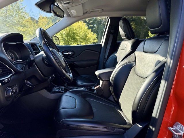 Used 2021 Jeep Cherokee Latitude Plus image 27