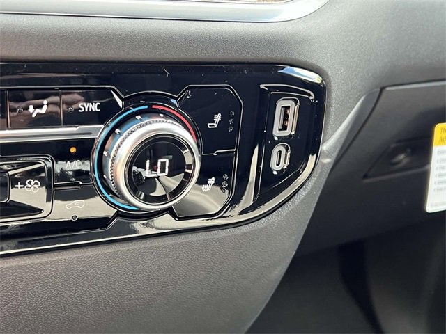 New 2026 GMC Sierra 1500 Elevation image 30