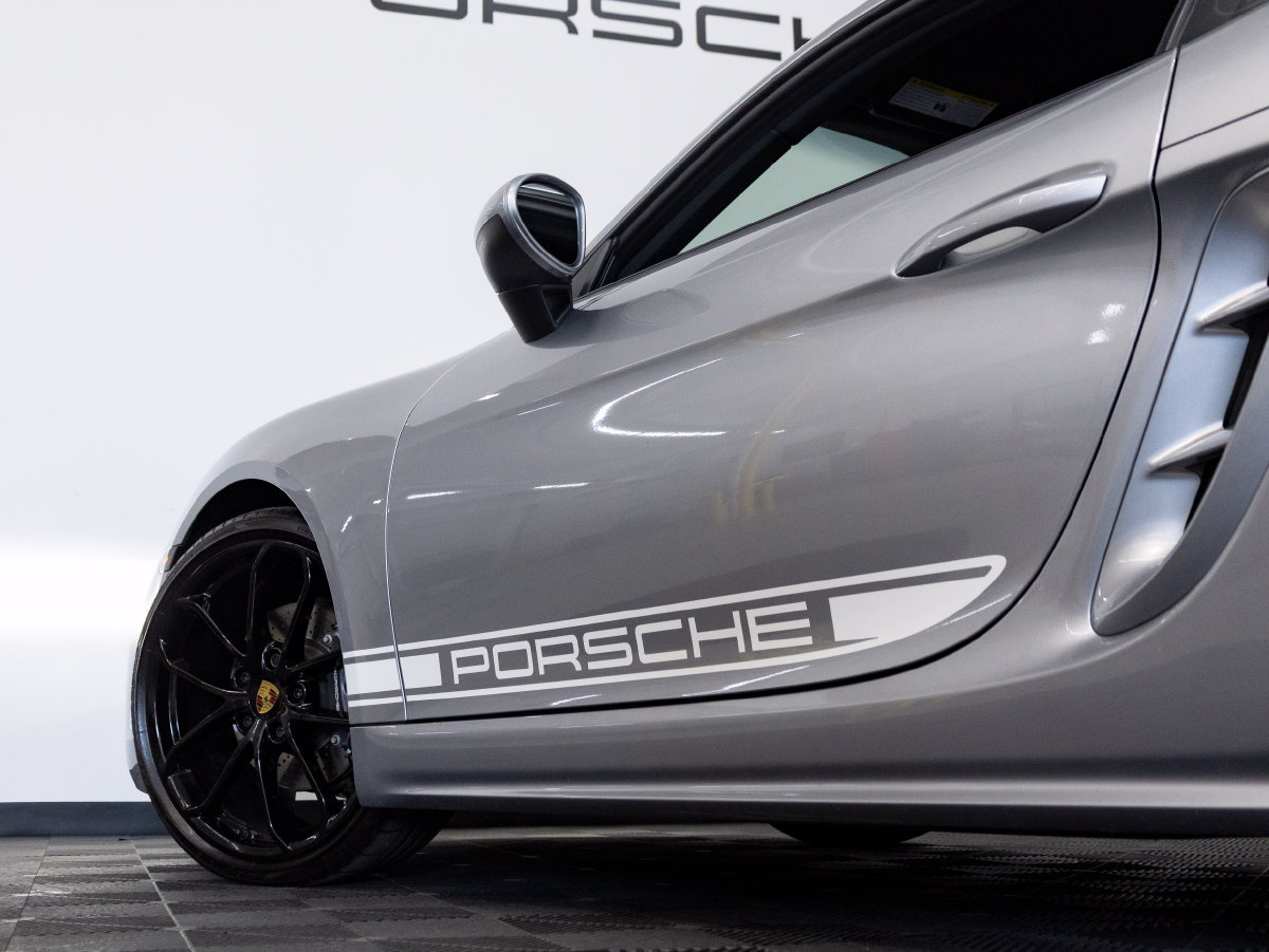 Certified 2024 Porsche 718 Cayman RWD image 14