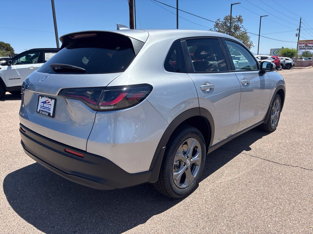 New 2027 Honda HR-V LX image 5