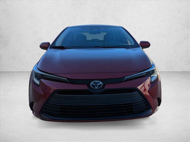 Used 2023 Toyota Corolla LE image 2