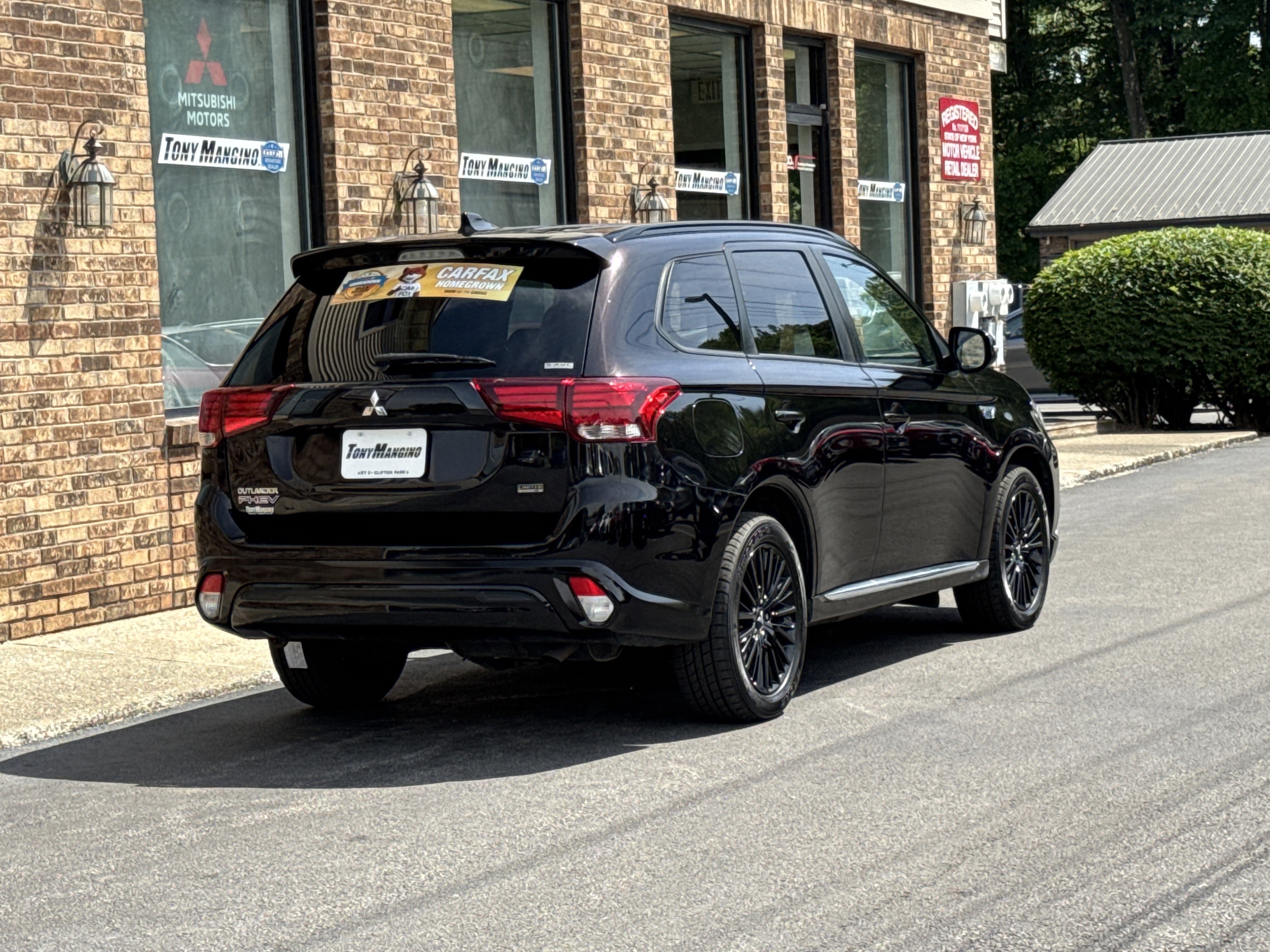 Used 2022 Mitsubishi Outlander LE AWD/4WD image 5