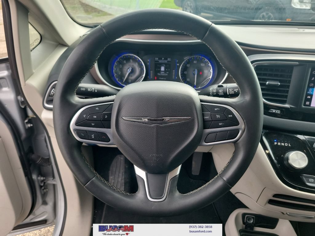 Used 2023 Chrysler Voyager LX FWD image 15