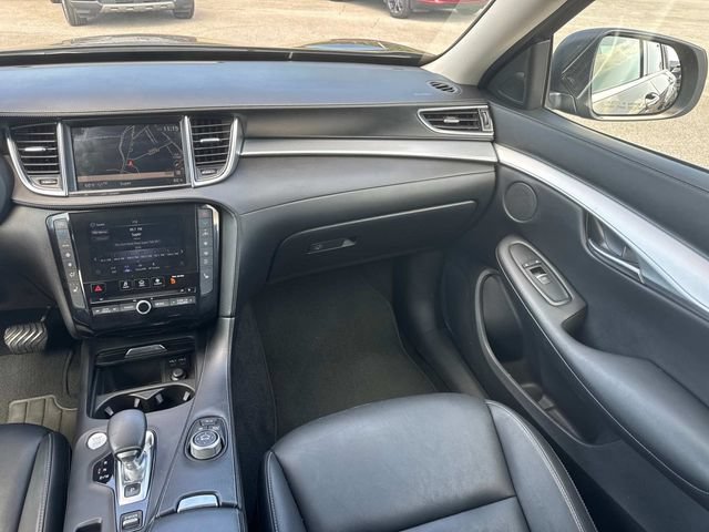 Used 2020 INFINITI QX50 Luxe w/ Navigation Package FWD image 19