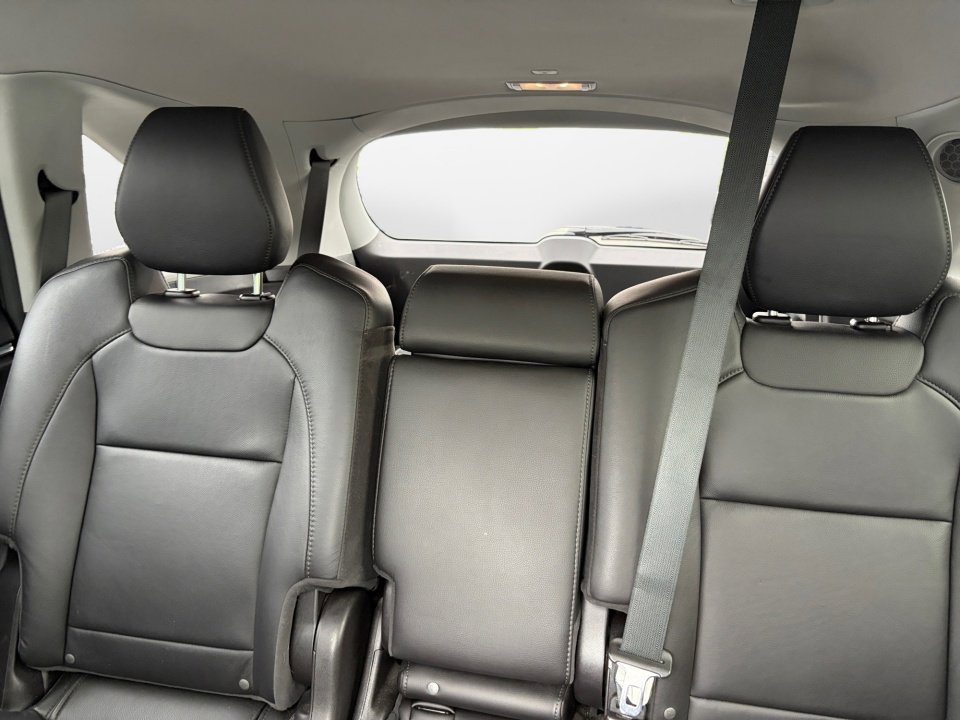 Used 2016 Acura MDX SH-AWD w/ Technology Package image 12