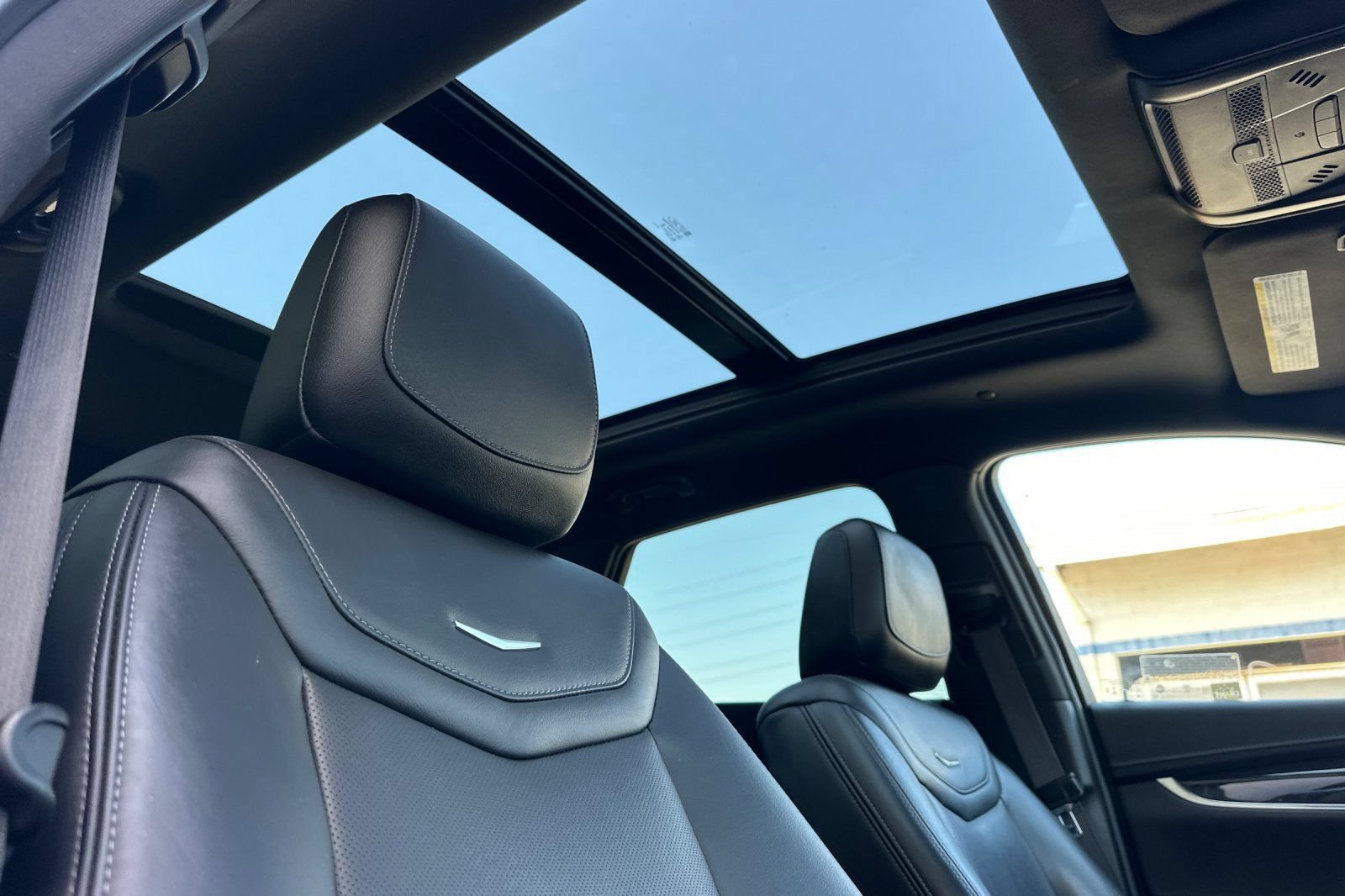 Certified 2023 Cadillac XT5 Premium Luxury w/ Technology Package FWD image 21