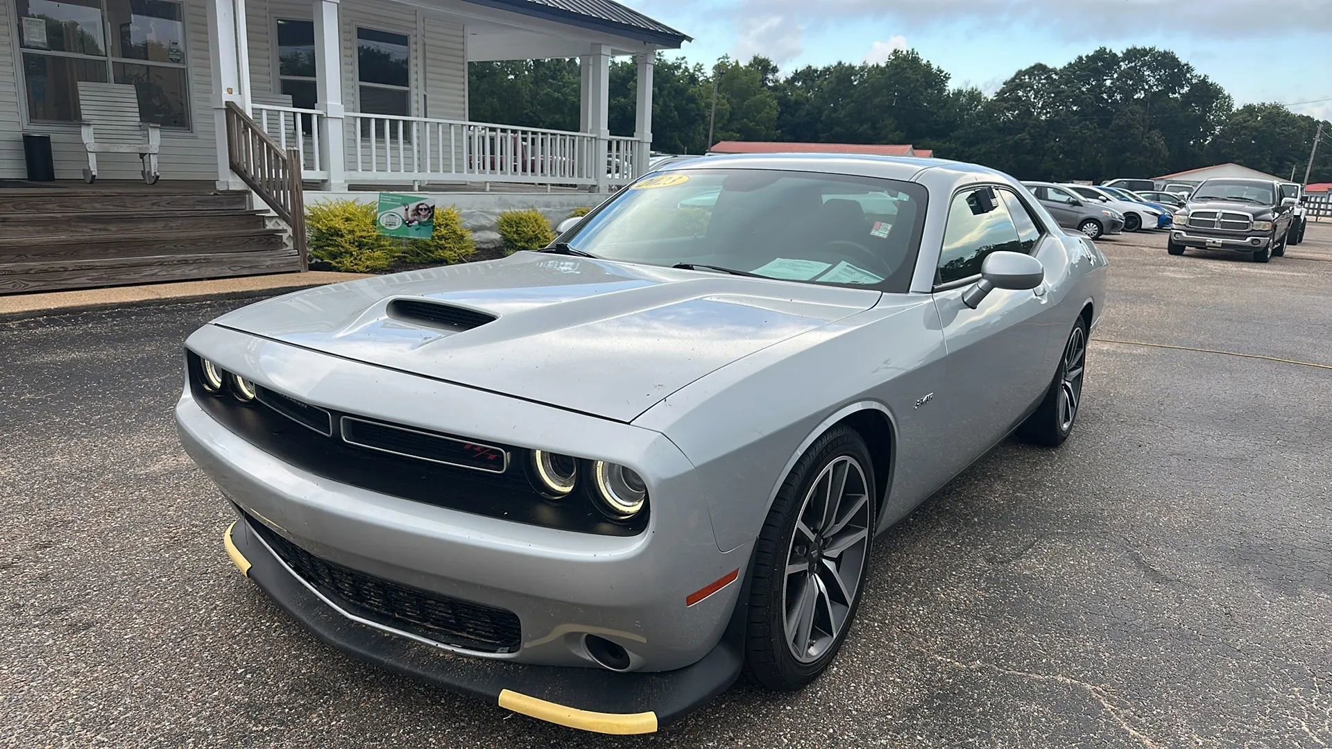 Used 2023 Dodge Challenger R/T image 1