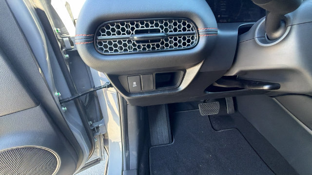 New 2027 Honda HR-V Sport image 31