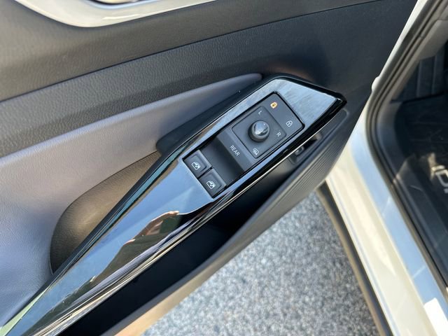 Certified 2023 Volkswagen ID.4 Pro S AWD/4WD image 12