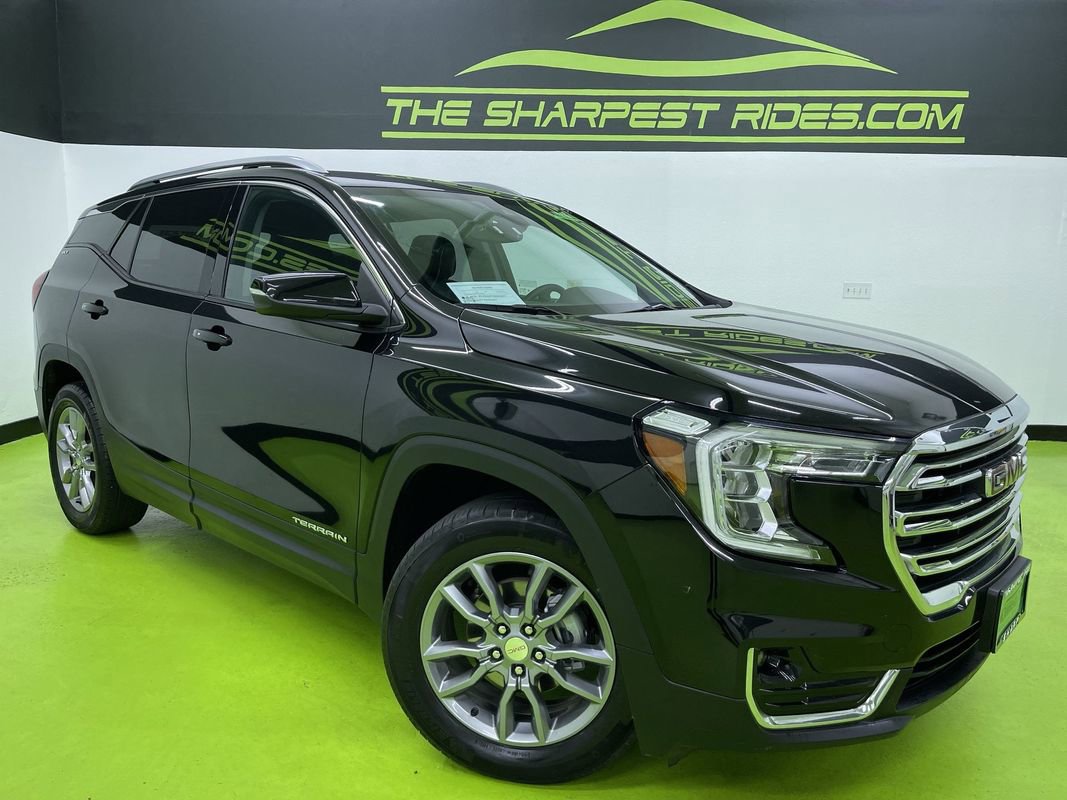 Used 2024 GMC Terrain SLT