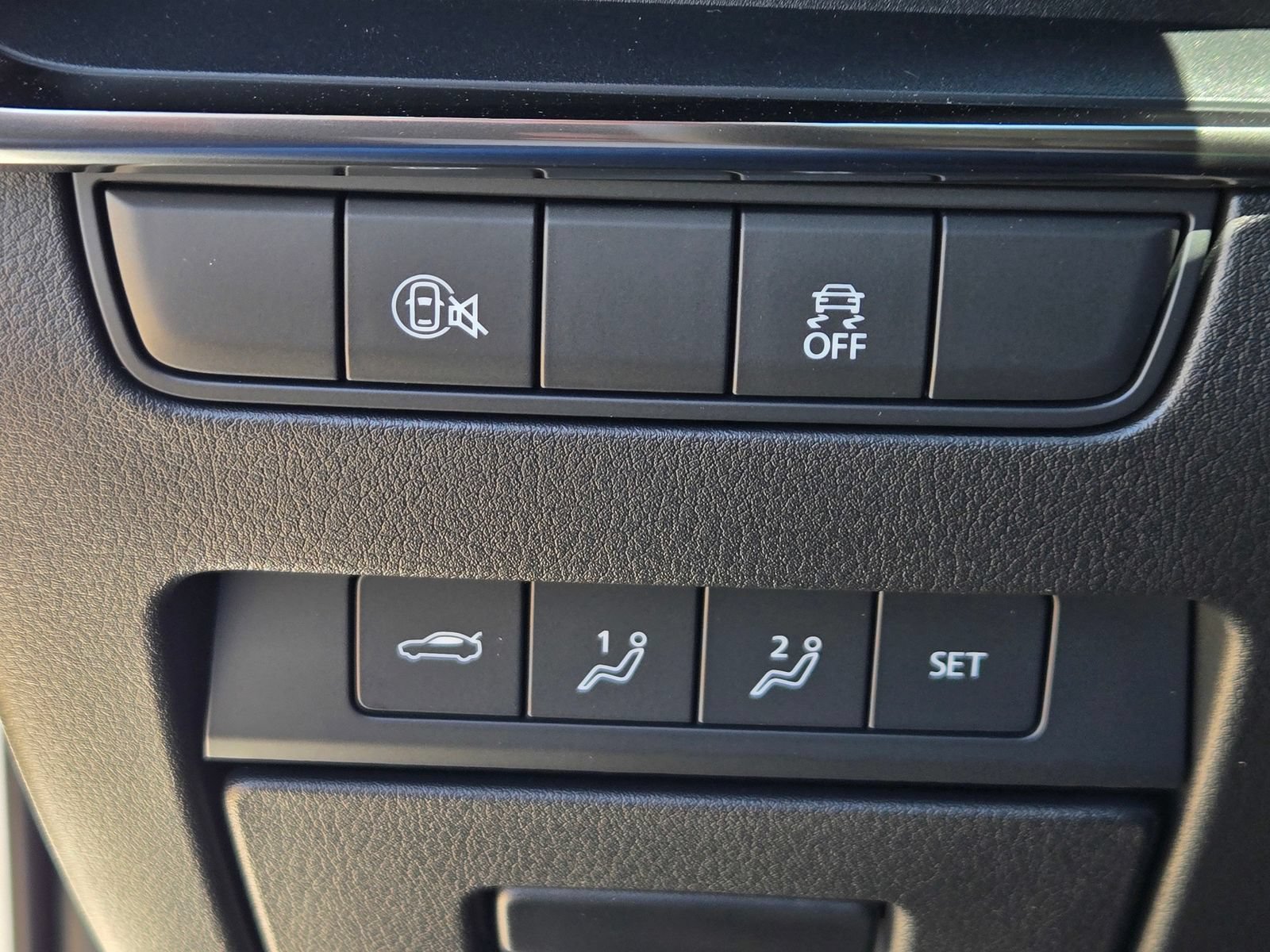 New 2026 MAZDA MAZDA3 Carbon AWD/4WD image 17