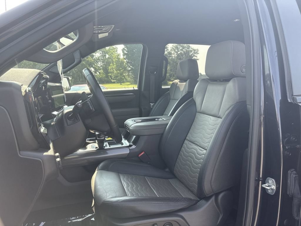 Used 2022 Chevrolet Silverado 1500 ZR2 AWD/4WD image 19
