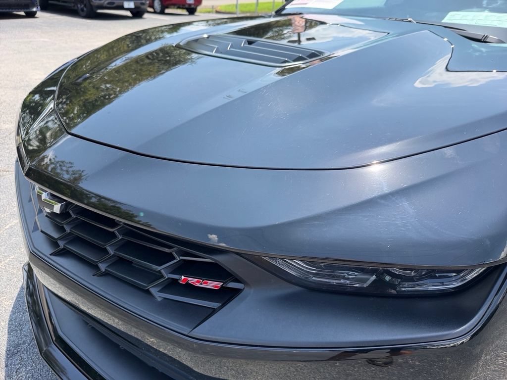 Used 2022 Chevrolet Camaro LT w/ LPO, Ground Effects Package RWD image 12