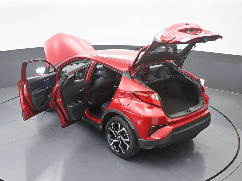 Used 2021 Toyota C-HR XLE FWD image 66