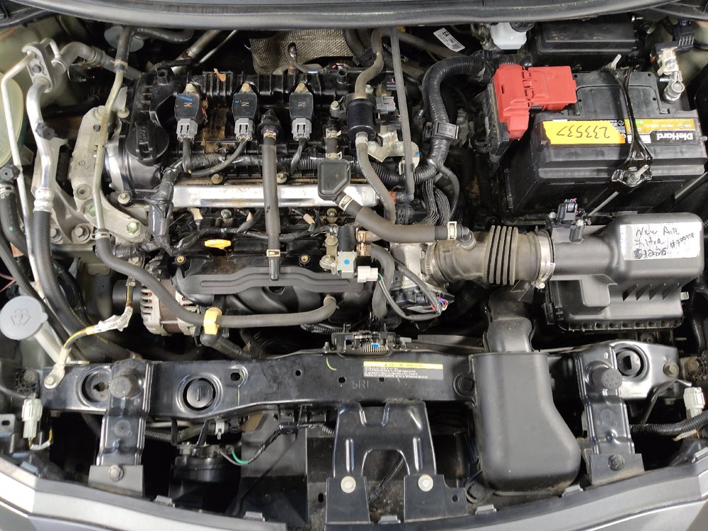 Used 2020 Nissan Versa S FWD image 30