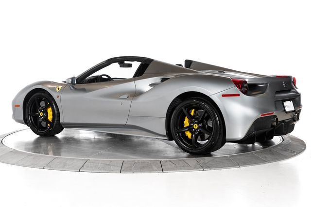 Used 2019 Ferrari 488 Spider RWD image 7