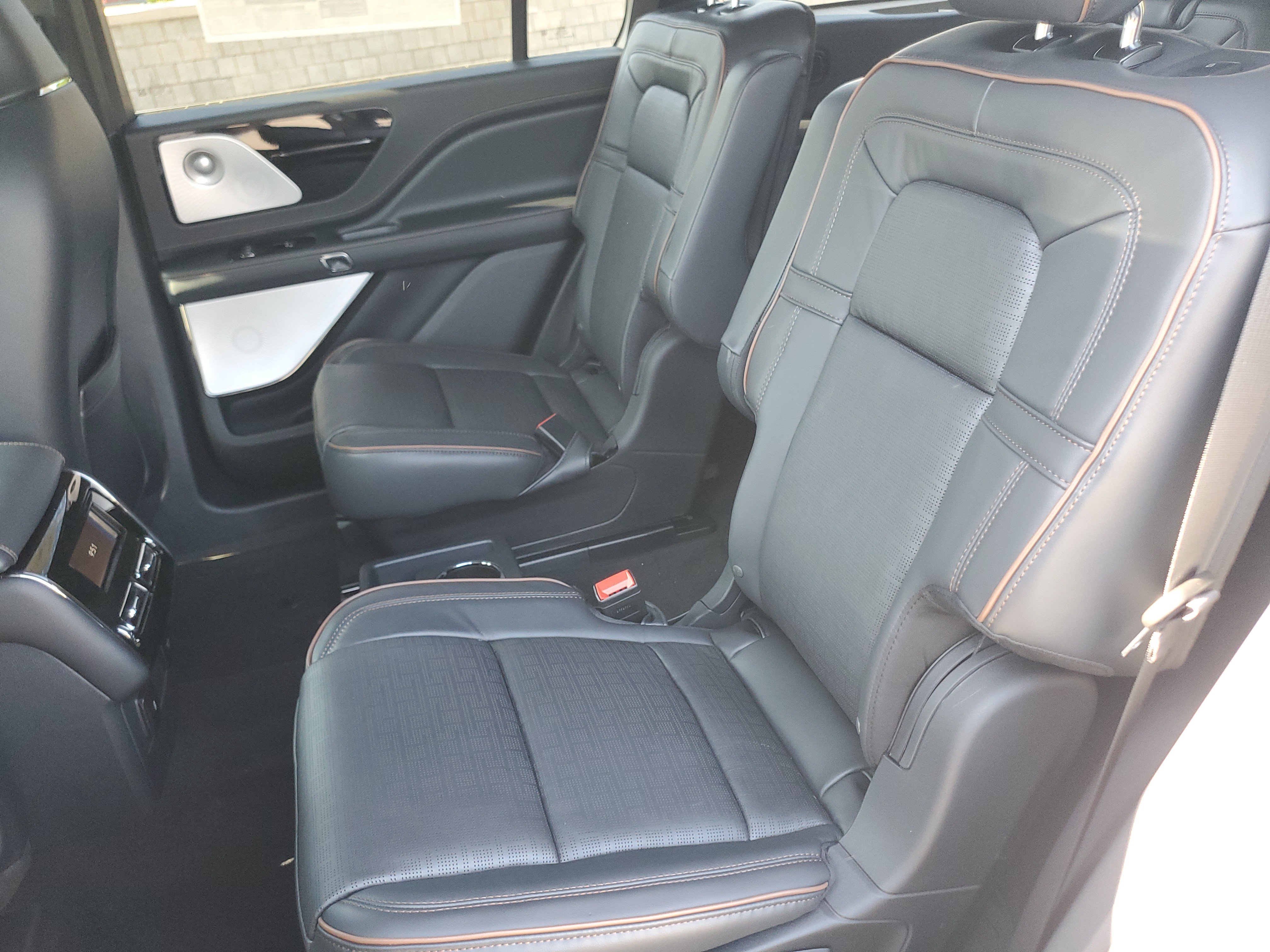 New 2026 Lincoln Aviator Black Label AWD/4WD image 26