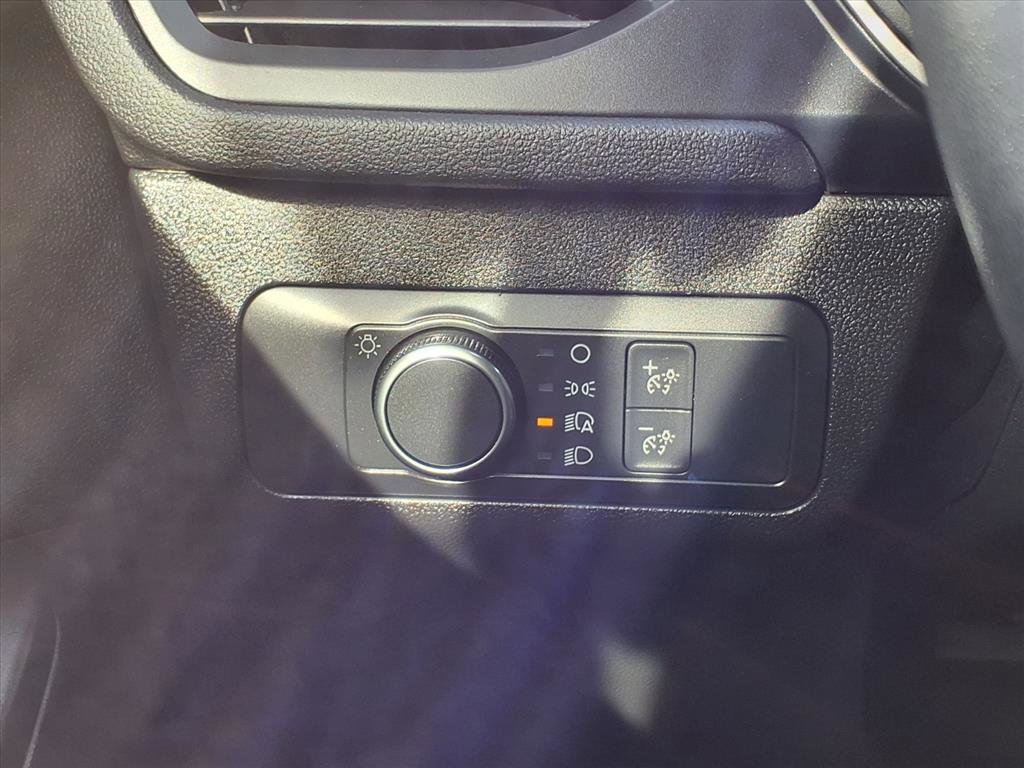 Certified 2022 Ford Escape SE w/ Cold Weather Package image 17