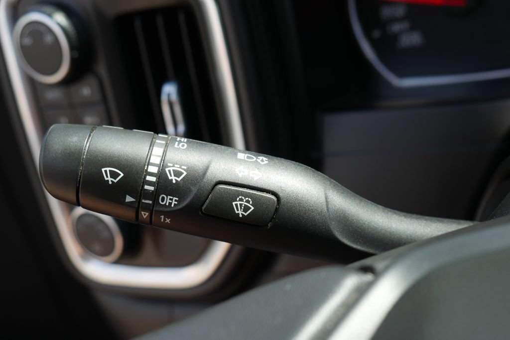 Used 2019 Chevrolet Silverado 1500 LT w/ All-Star Edition AWD/4WD image 17