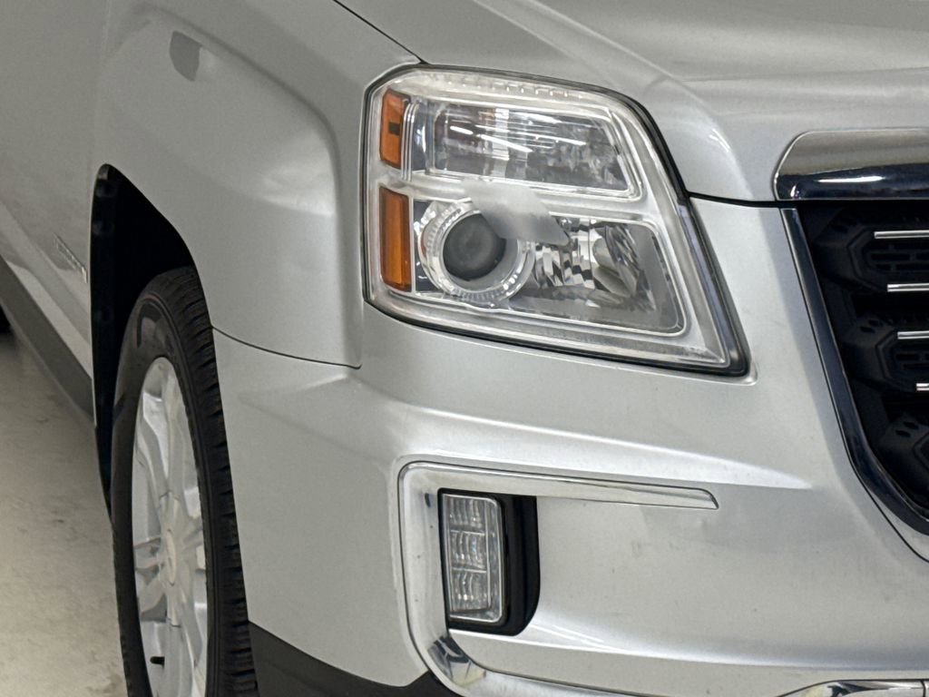 Used 2017 GMC Terrain SLE image 5