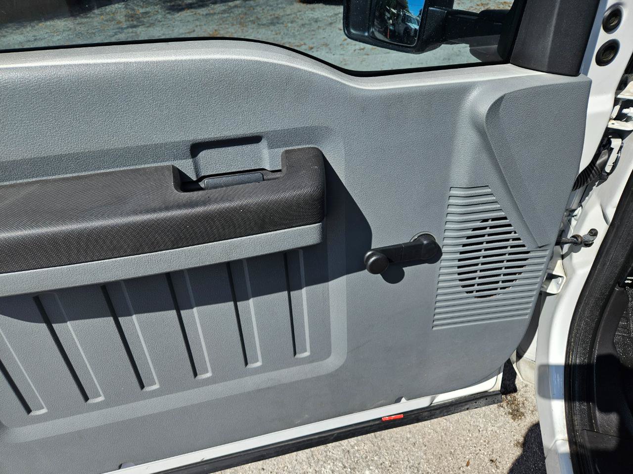 Used 2015 Ford F250 XL RWD image 14