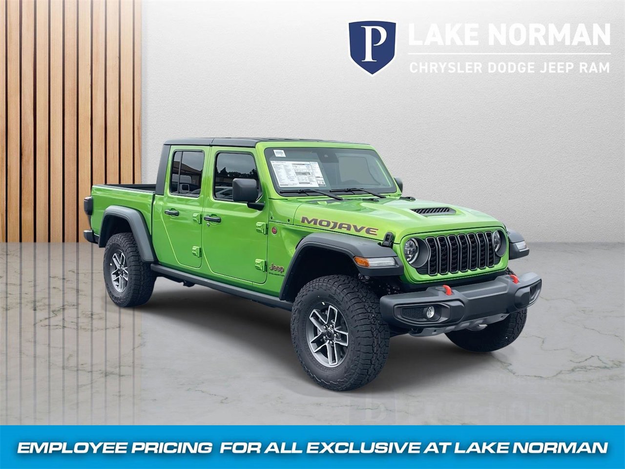 New 2025 Jeep Gladiator Mojave w/ Convenience Group