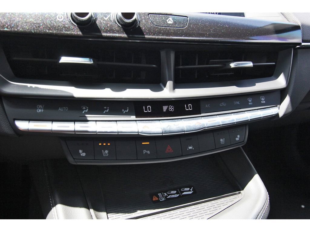 New 2025 Cadillac CT4 Premium Luxury image 18