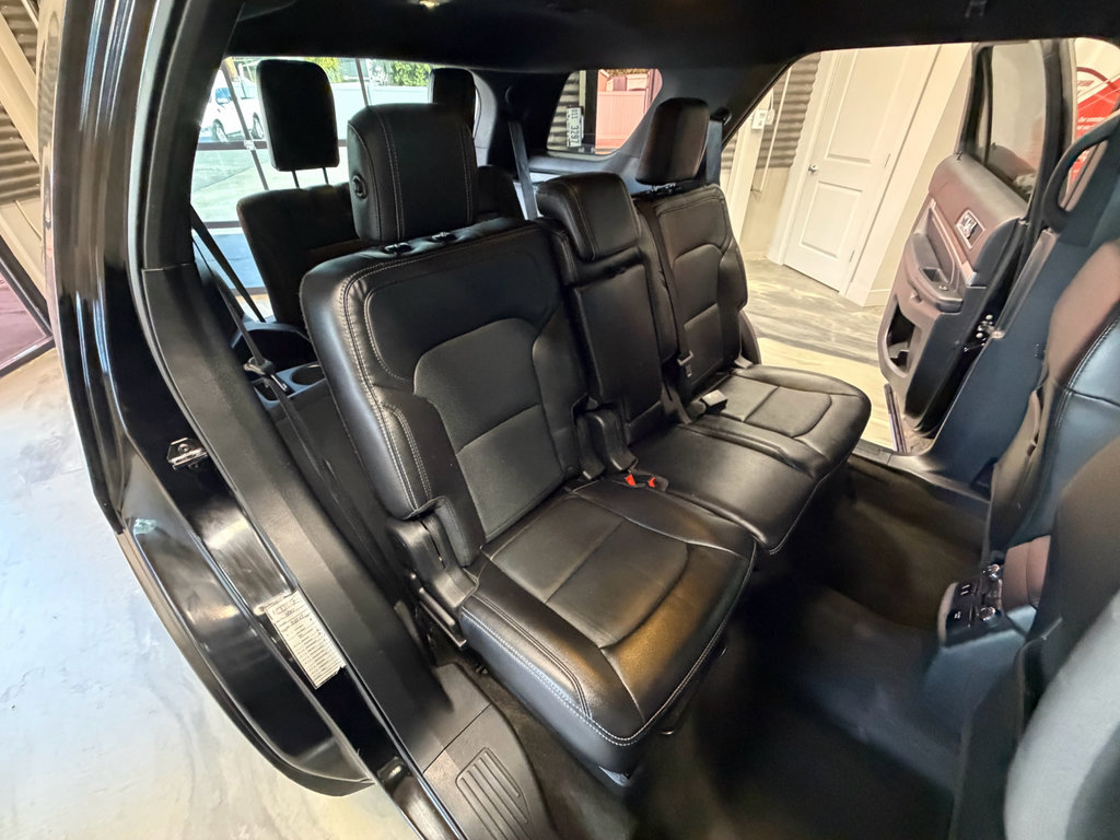 Used 2017 Ford Explorer Limited AWD/4WD image 5